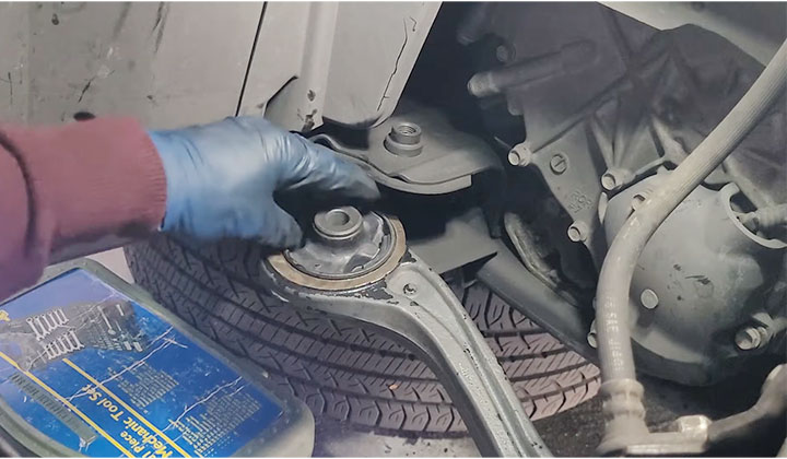 How to Recover Lost Vehicle Control by Replacing Compliance Bushings in Honda Accord