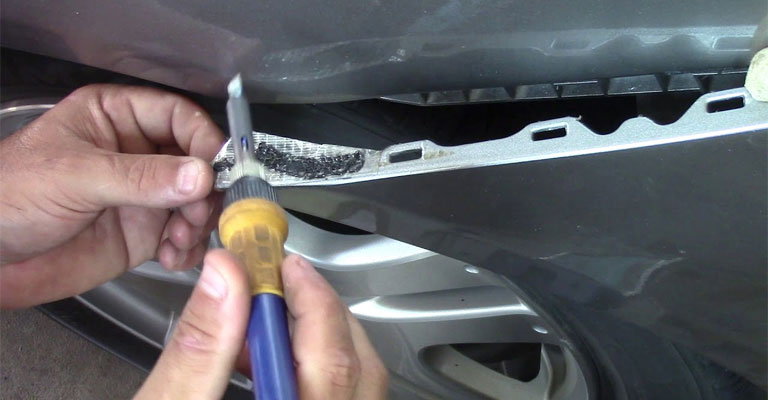 A Guide To Replacing The Front Bumper Clips