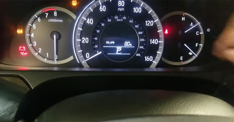 How Does Honda Detect Oil Life