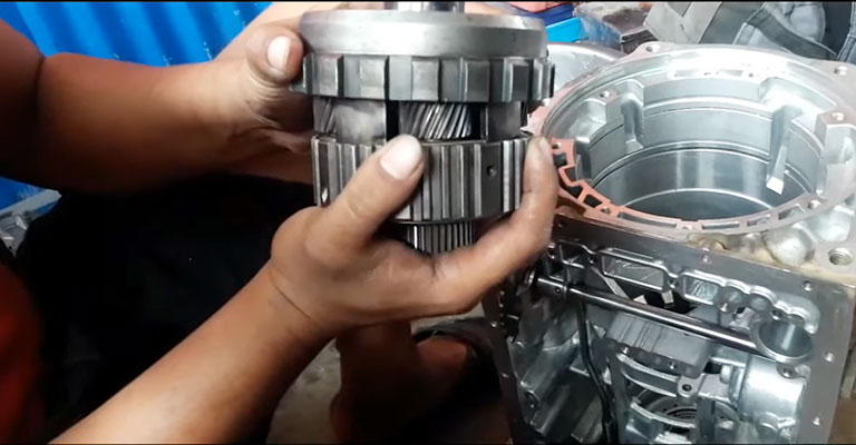 Servicing Automatic Transmissions