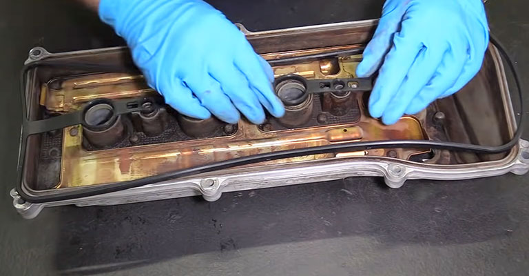 What Are The Symptoms Of A Leaking Valve Cover Gasket