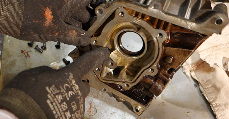 Make Sure The Oil Pump Is Working