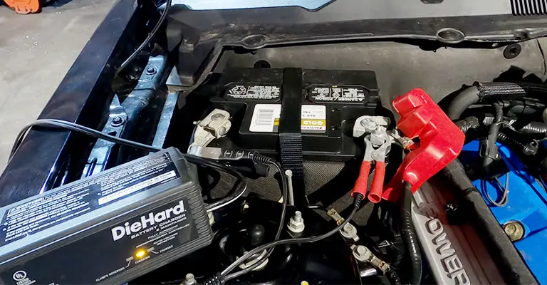 How To Store Car Battery For the Long Term