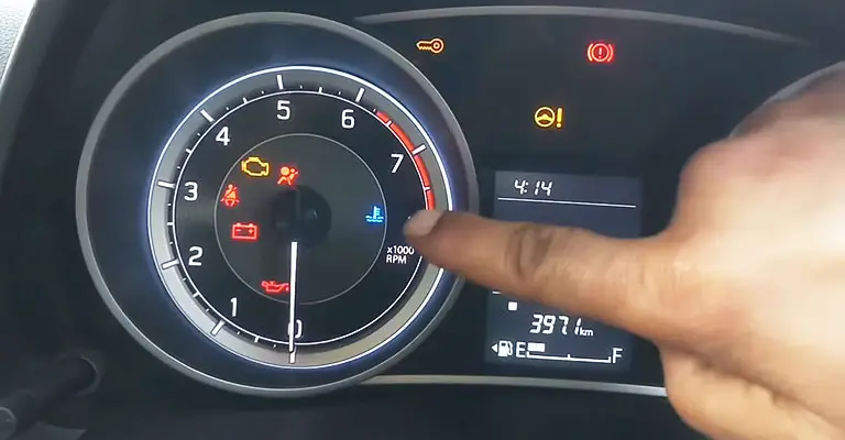What Is The Engine Temperature Warning Light On My Dashboard?