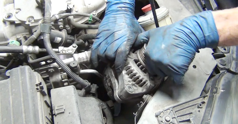 Common Signs You Need to Get a Honda Odyssey Alternator Replacement
