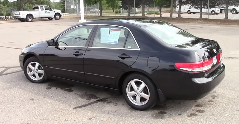 Exterior and Styling of the 2004 Honda Accord