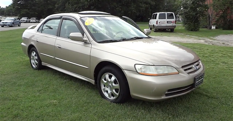 The Trim Levels of the 2002 Honda Accord