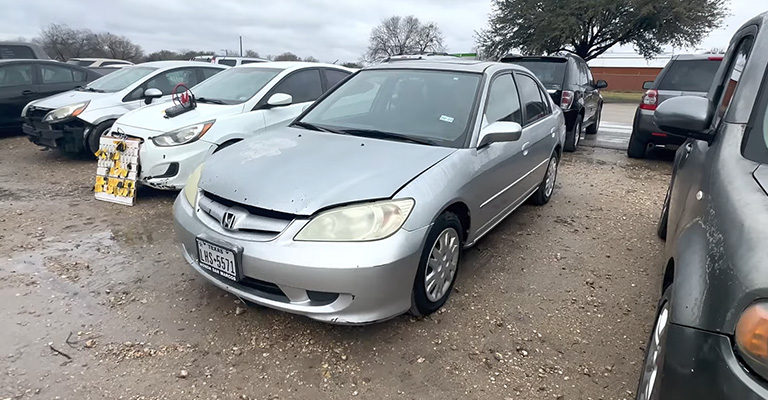 The Trim Levels of the 2004 Honda Civic