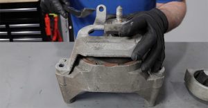 Bad Transmission Mount Symptoms To Watch Out - Honda The Other Side
