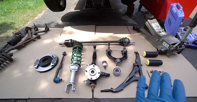 How to Lift a Honda Element With the Hrg Offroad Lift Kit